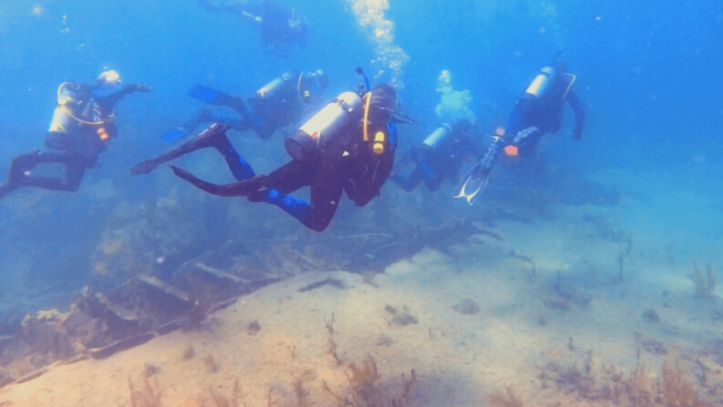 divers on a mission nonprofit organization